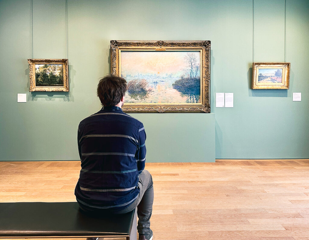 Monets tavla Solnedgång vid Seine på Petit Palais i Paris